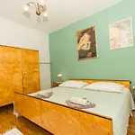 Lorenzo Apartman *